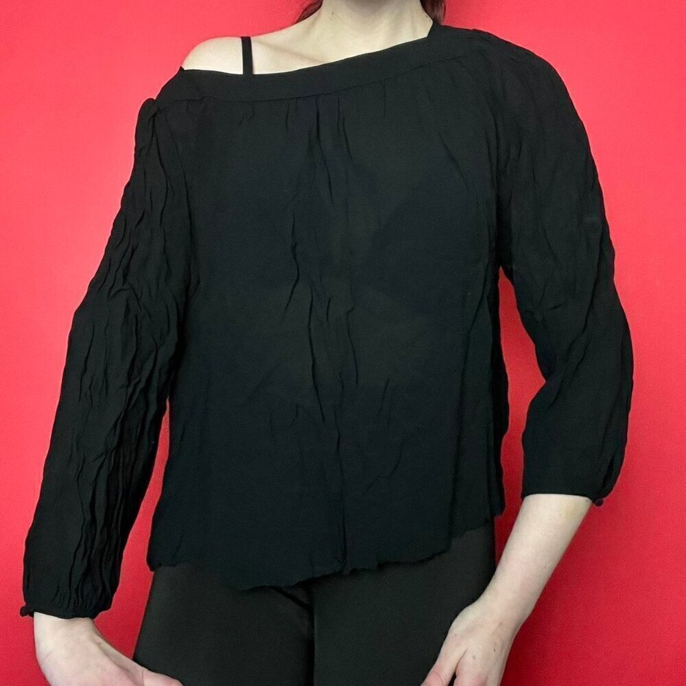Wilfred / Flowy sheer black mid sleeve top🖤🖤